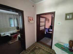 Prelepa parcela od 70 ari sa objektom u selu Lovci