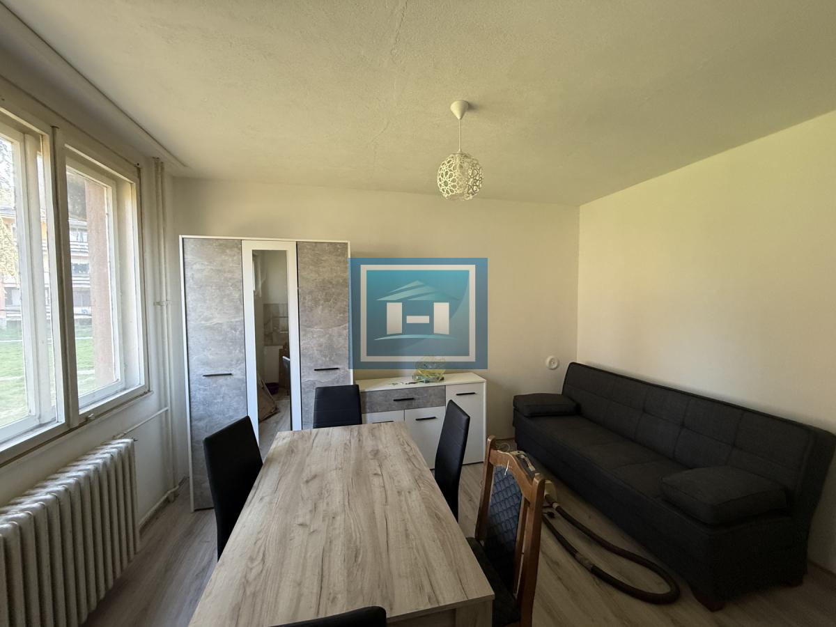 Nameštena garsonjera u mirnom delu Šarine Međe – odmah useljiva