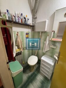 Kuća za više članova ili dve porodice u gradu