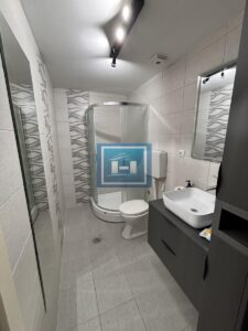 Dvosoban stan u Jagodini, Akva Park, 67 m², prizemlje parking