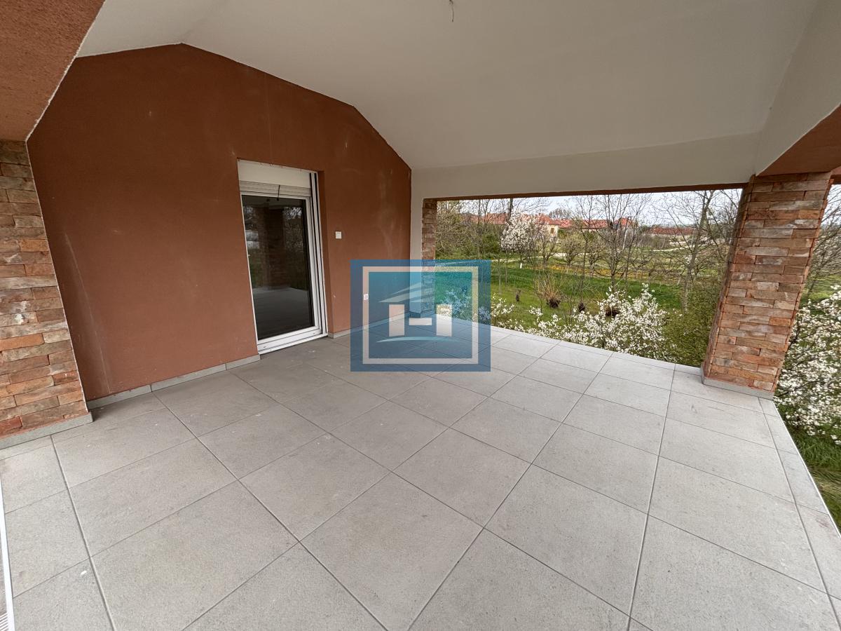 Potpuno nova kuća blizu Jagodine