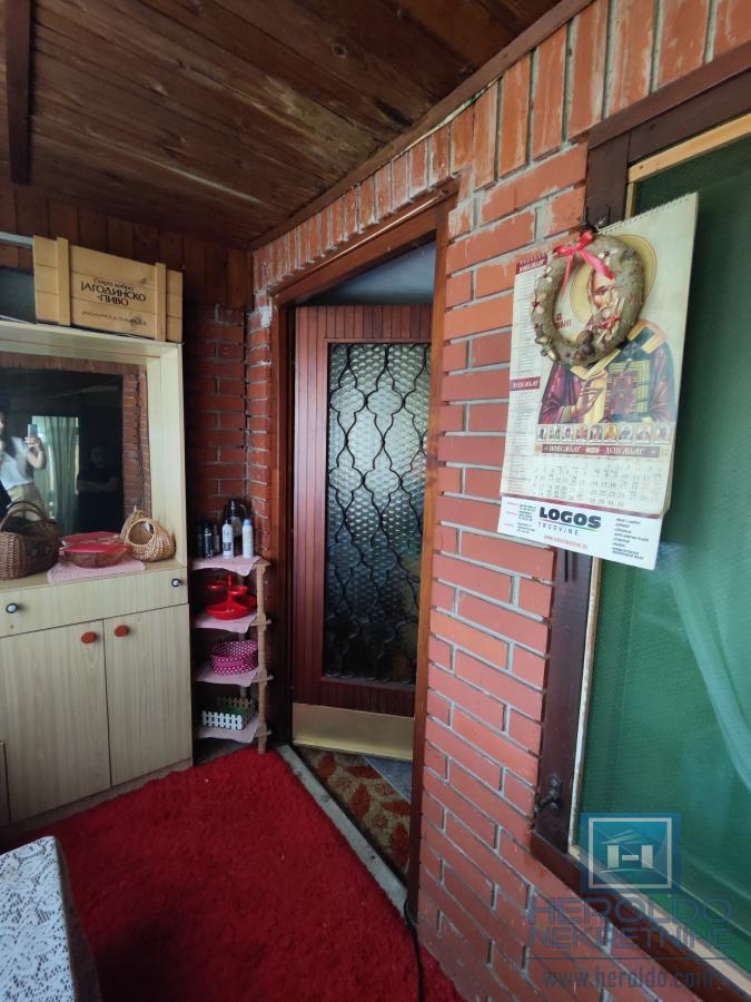 Na prodaju kuća idealna kao vikendica u selu Deonica