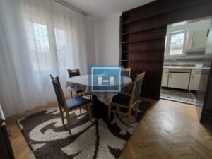 Kuća za izdavanje na lepoj lokaciji