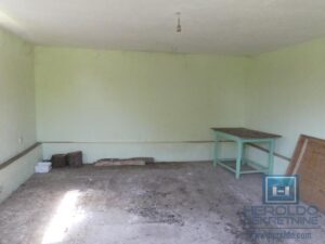 Kuća sa pomoćnim objektima