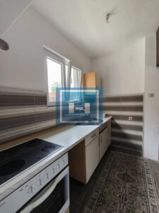 Kuća za izdavanje na lepoj lokaciji
