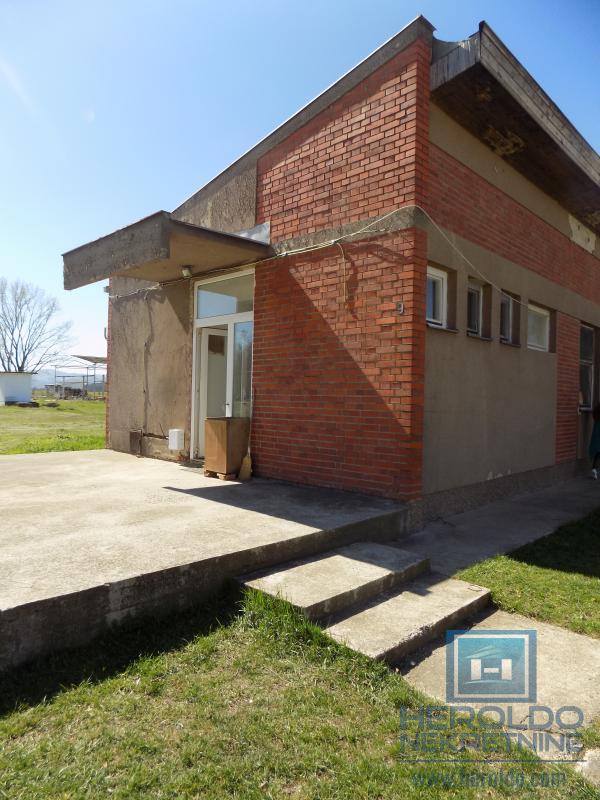 Poslovni objekat u Sumrakovcu – Boljevac