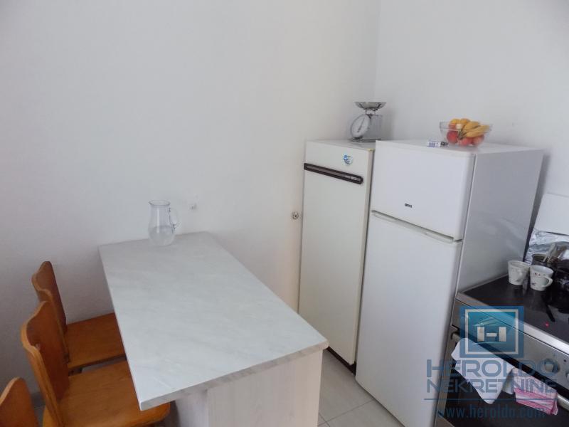 Veliki stan sa velikim potencijalom!