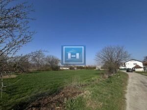 Na prodaju plac 21 ar – Ćuprija, naselje Ada