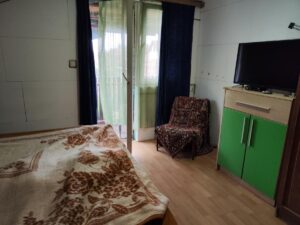 Stan u kući na Levču od 72m2 na gradskoj lokaciji po ceni jednosobnog stana
