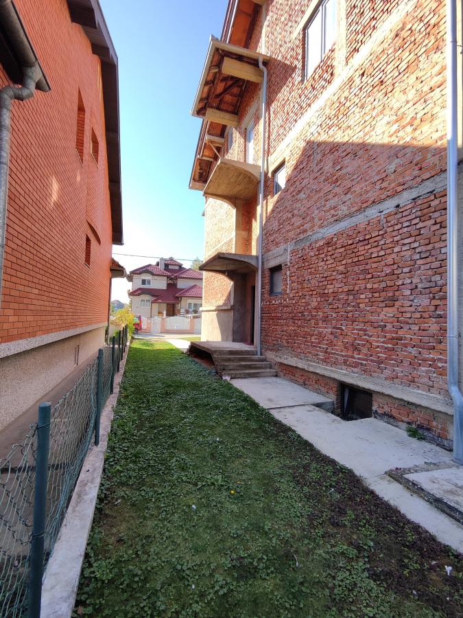 Kuća od 450m2 na atraktivnoj lokaciji u gradu