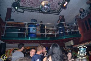 Ugostiteljski kompleks – nekadašnja diskoteka Hula Hula