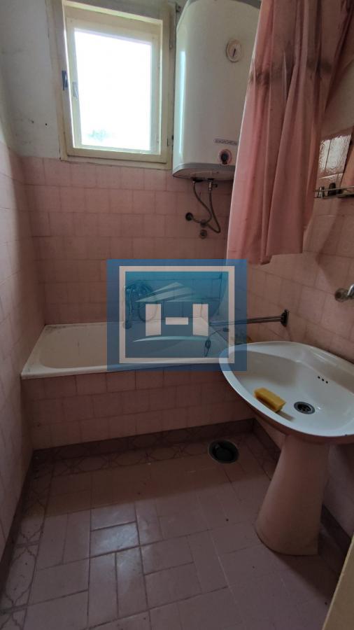 Stambeno-poslovni objekat u centru Rekovca po ceni 300eur/m2