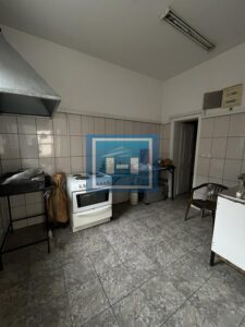 Izdaje se poslovni prostor – bivša kafana „Fontana bios“ – 140m²