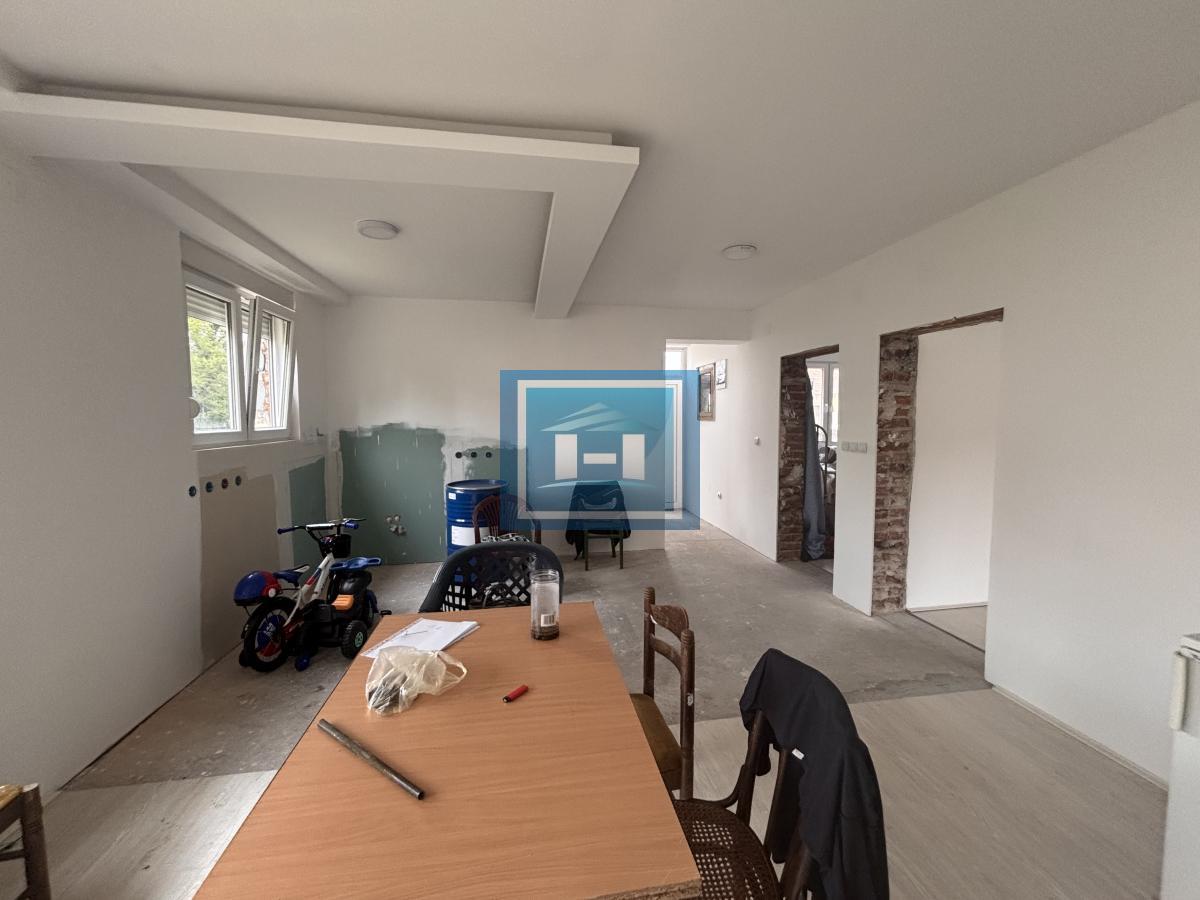 Kuća 89 m², Centar Jagodina, plac 4.37 a