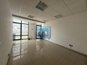 Izdaje se poslovni/kancelarijski prostor u centru Jagodine