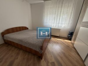 Ne propustite! Stan sa savršenim rasporedom i terasom u prizemlju!
