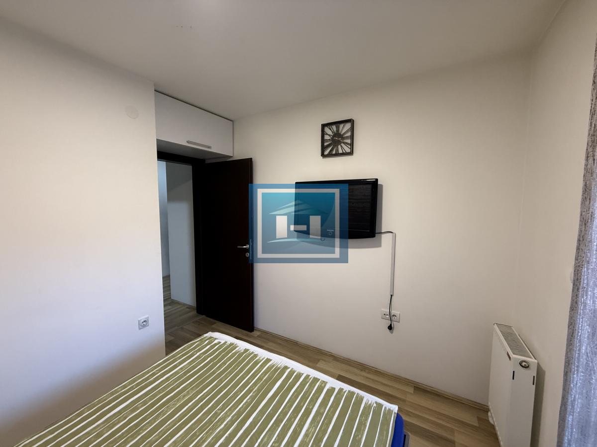 Izdaje se namešten jednosoban stan od 42 m² u blizini centra i Akva parka u Jagodini