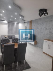 Prelep moderno opremljen jednosoban stan 45 m² – potpuno namešten, odmah useljiv
