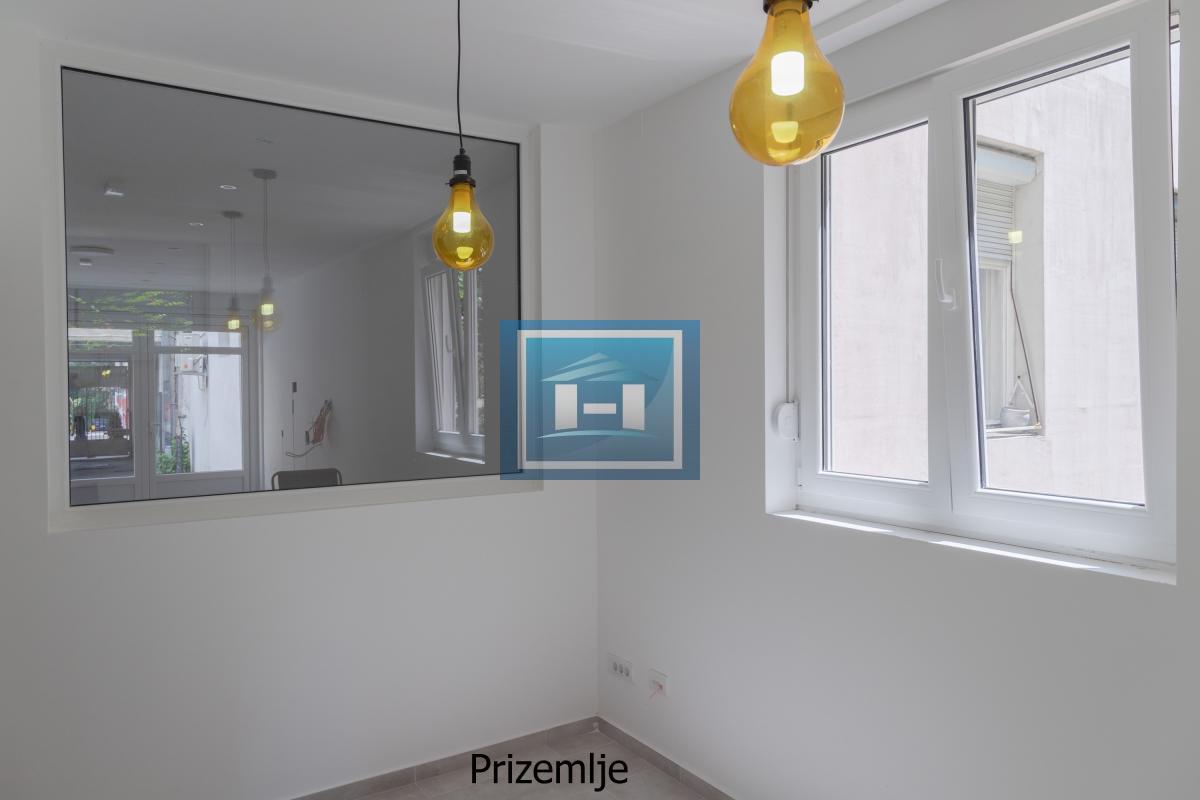 Gornji Dorćol, 221 m²: Poslovno-stambena vertikala sa TERETNIM LIFTOM i 2 PARKINGA