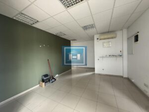 Izdaje se poslovni/kancelarijski prostor u centru Jagodine
