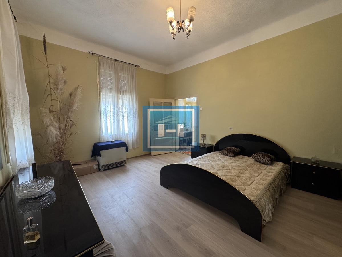 Kuća na odličnoj lokaciji-Opština u Ćupriji