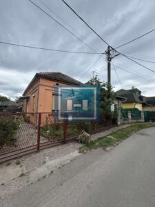 Kuća na odličnoj lokaciji-Opština u Ćupriji