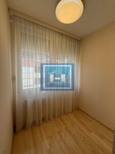 MODERAN, KOMPLETNO RENOVIRAN STAN 30 m² – IDEALAN ZA ŽIVOT I IZDAVANJE