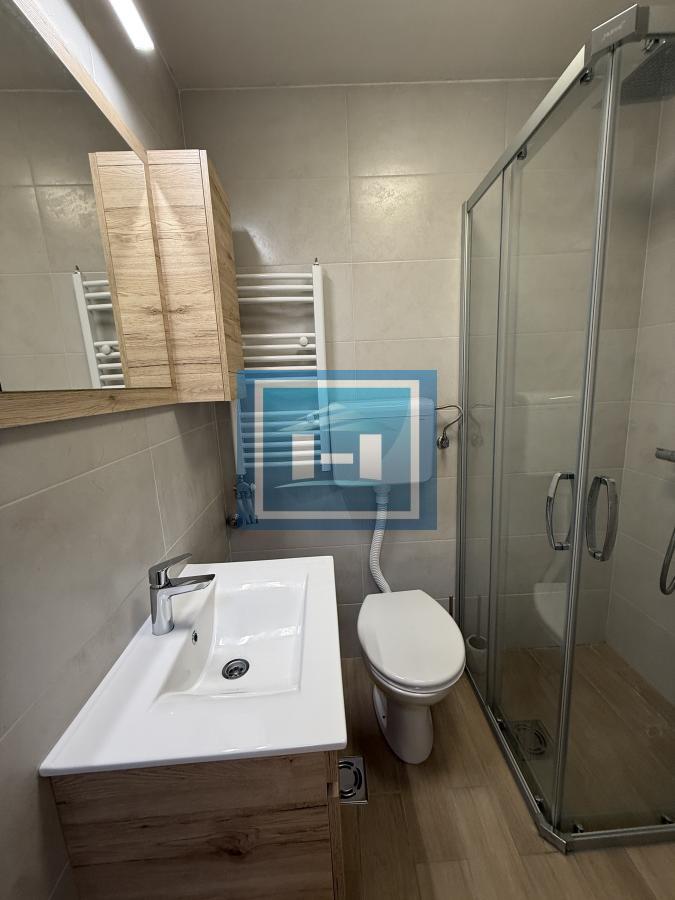MODERAN, KOMPLETNO RENOVIRAN STAN 30 m² – IDEALAN ZA ŽIVOT I IZDAVANJE