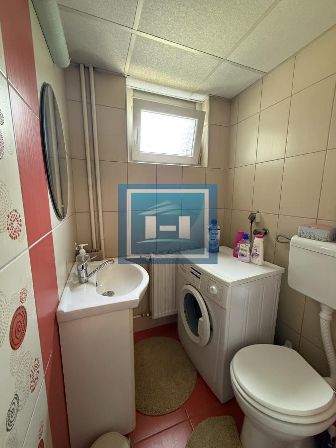 Stan koji osvaja na prvi pogled – kompletno renoviran, funkcionalan i spreman za useljenje