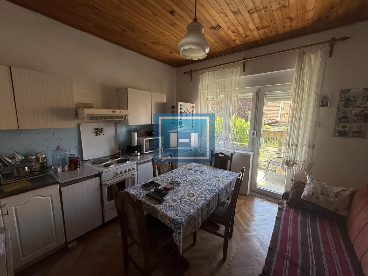 KUĆA U CENTRU GRADA – LOKACIJA KOJA SE RETKO POJAVLJUJE NA TRŽIŠTU!