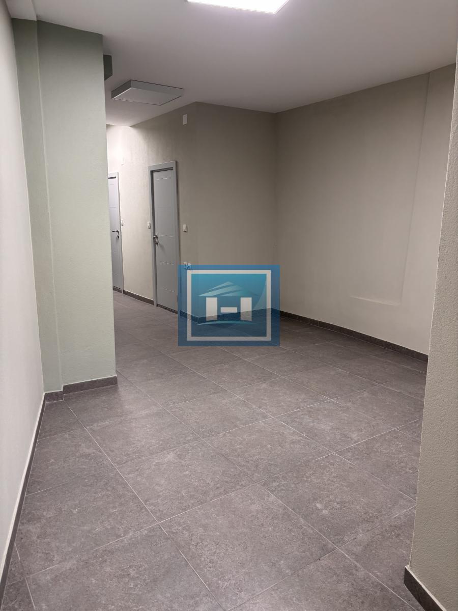 Poslovni prostor na maloj pijaci