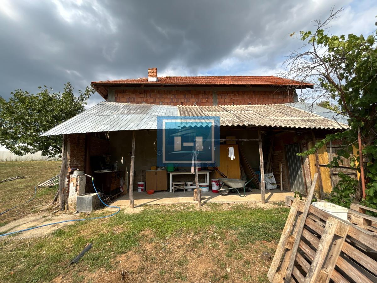 Kuća u Donjem Štiplju