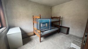 Kuća na odličnoj lokaciji -glavni put,na samo par kilometra od grada
