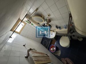 DVE KUĆE LOKAL I KIOSK NA ODLIČNOJ LOKACIJI