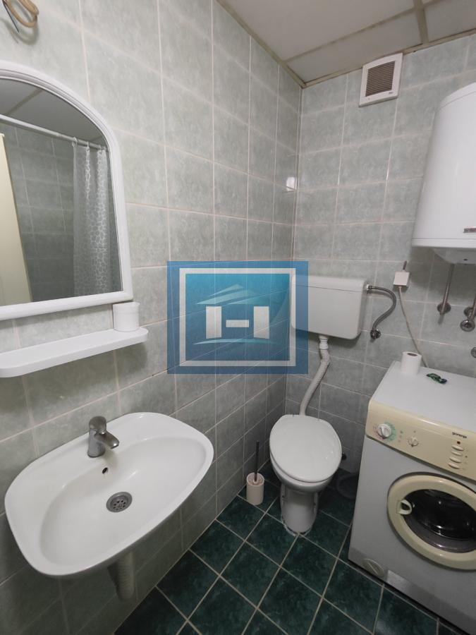 Garsonjera od 30 m2 u centru Jagodine u zgradi sa liftom