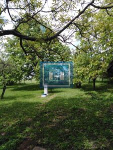 Na prodaju kuća sa velikim placem