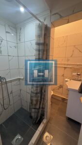 PRODAJA STANA SA LOKALOM – 40 m², KOMPLETNO OPREMLJEN