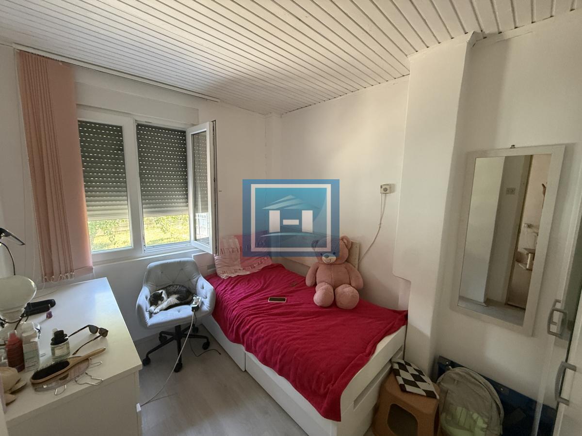 KUĆA U CENTRU GRADA – LOKACIJA KOJA SE RETKO POJAVLJUJE NA TRŽIŠTU!