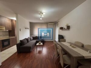 Stan koji osvaja izgledom, a zadržava funkcionalnošću – centar grada, 56m²