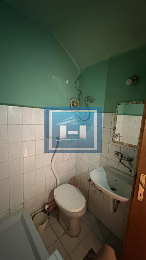 Prodaja garsonjere u centru grada-25m2 ,zgrada sa liftom