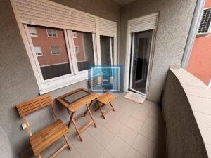 Stan koji osvaja izgledom, a zadržava funkcionalnošću – centar grada, 56m²
