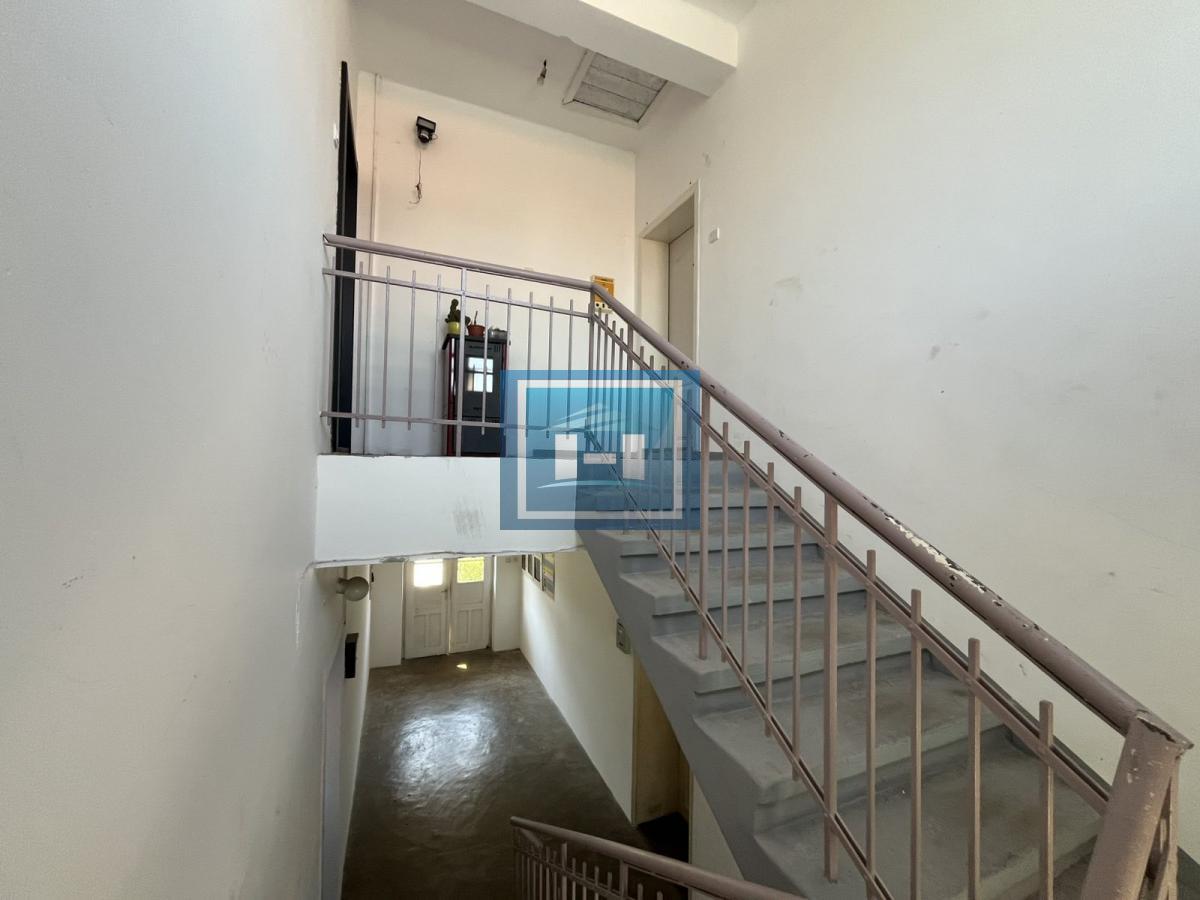 Dvosoban stan 58 m², prvi sprat