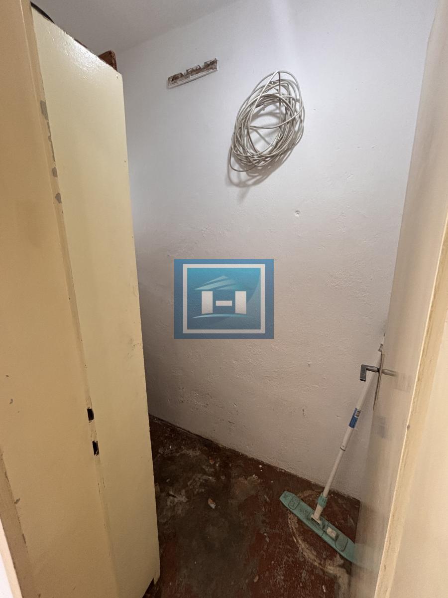 Plac i kuća na odličnoj lokaciji