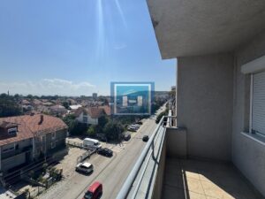 Trosoban stan sa velikim potencijalom