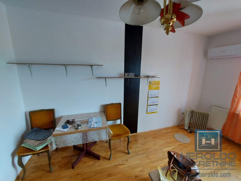 Garsonjera od 26m2 za izdavanje u blizini centra
