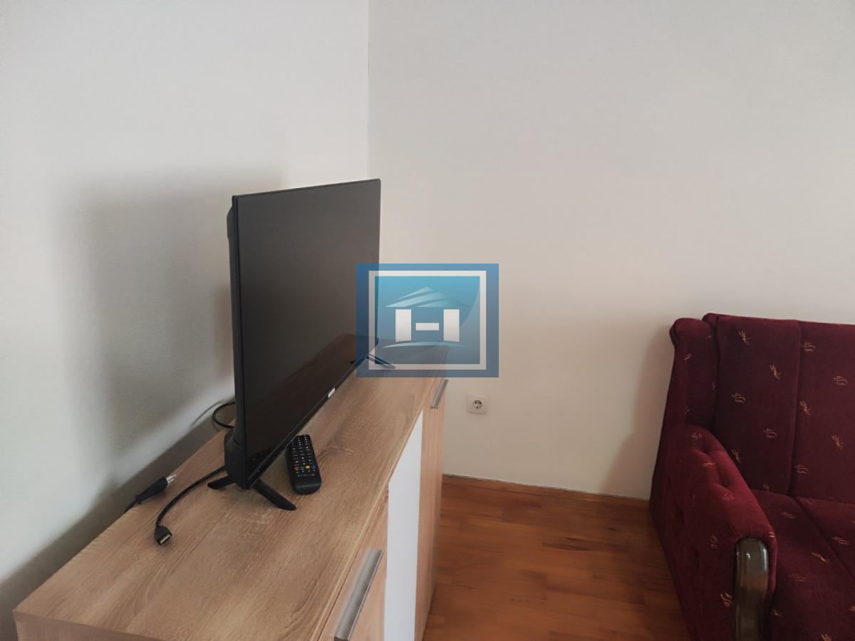 Garsonjera od 30 m2 u centru Jagodine u zgradi sa liftom