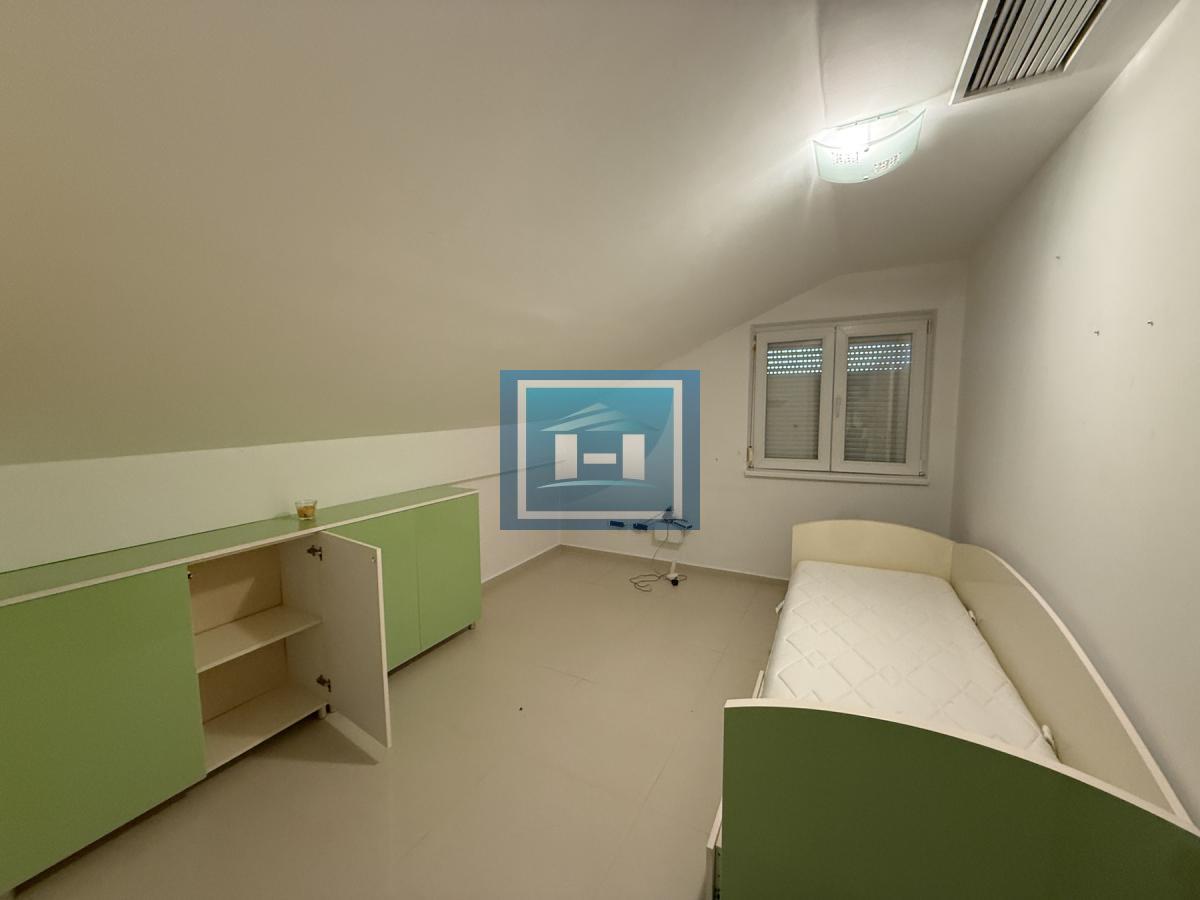 LUKSUZAN DUPLEKS U CENTRU JAGODINE NEKRETNINA KOJA SE RETKO POJAVLJUJE NA TRŽIŠTU