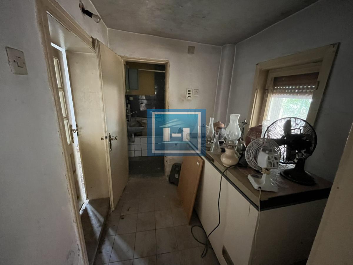 Prizemna kuća na prodaju