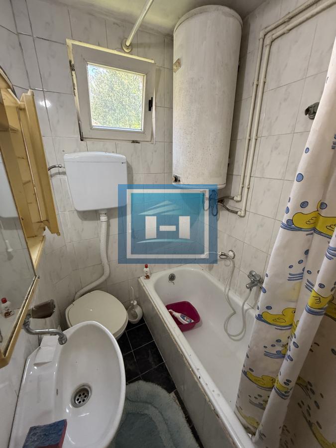 Na prodaju kuća u širem centru grada u ulici Kneza Lazara
