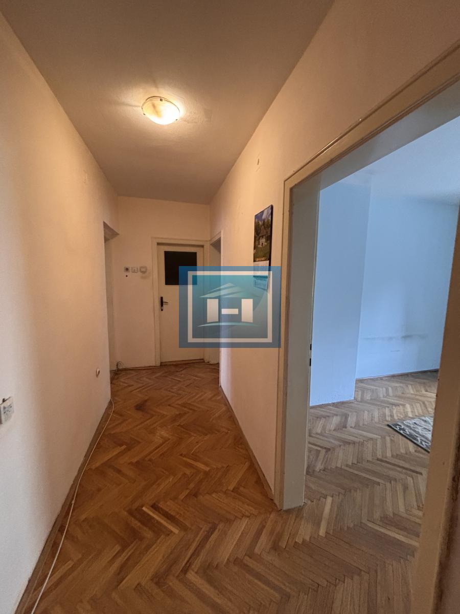 Na prodaju stan u srcu grada – sve bukvalno pred vašim vratima!